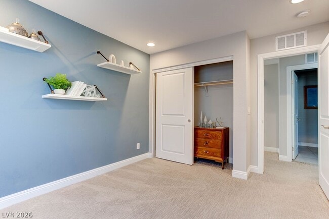 Building Photo - 8580 Luse St