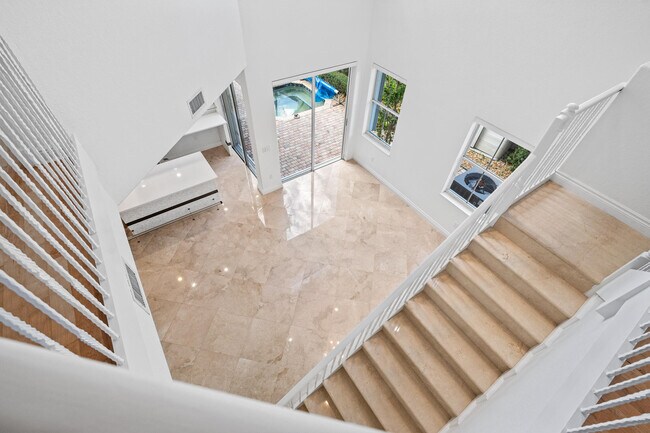 Building Photo - 1468 Mariner Way