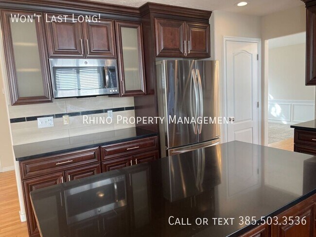Building Photo - 10329 Ashley Mesa Ln