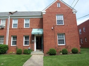 Building Photo - 0573 - Stergiou