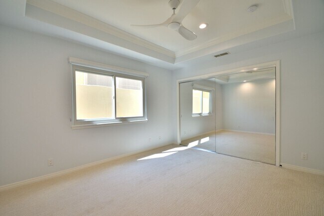 Building Photo - 3 Bed 2.5 Bath Home.