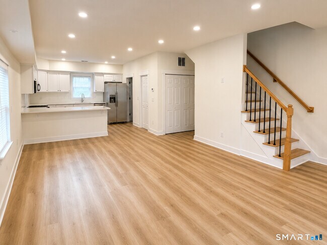 Building Photo - 26 Gridley St