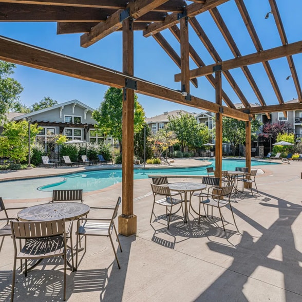 Building Photo - 2451 S Timberline Rd