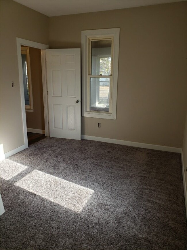 Building Photo - 3 Bed 1 Bath Single Family Home in Merrill