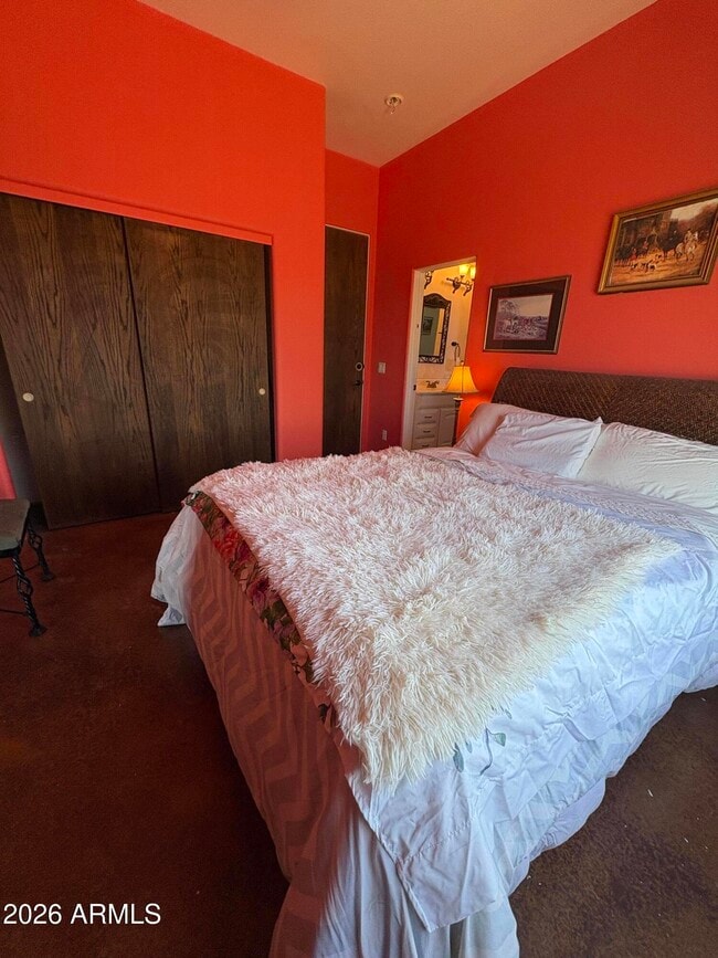 Building Photo - 14128 E Red Range Way