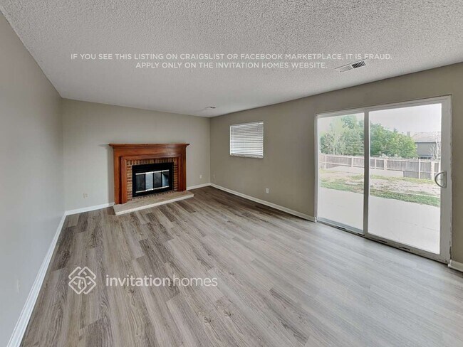 Building Photo - 11180 W 102nd Ave