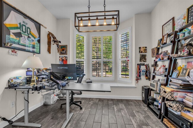 Building Photo - 55 S Bethany Bend Cir