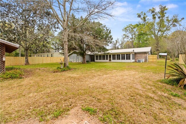 Building Photo - 11297 Old Moffat Rd