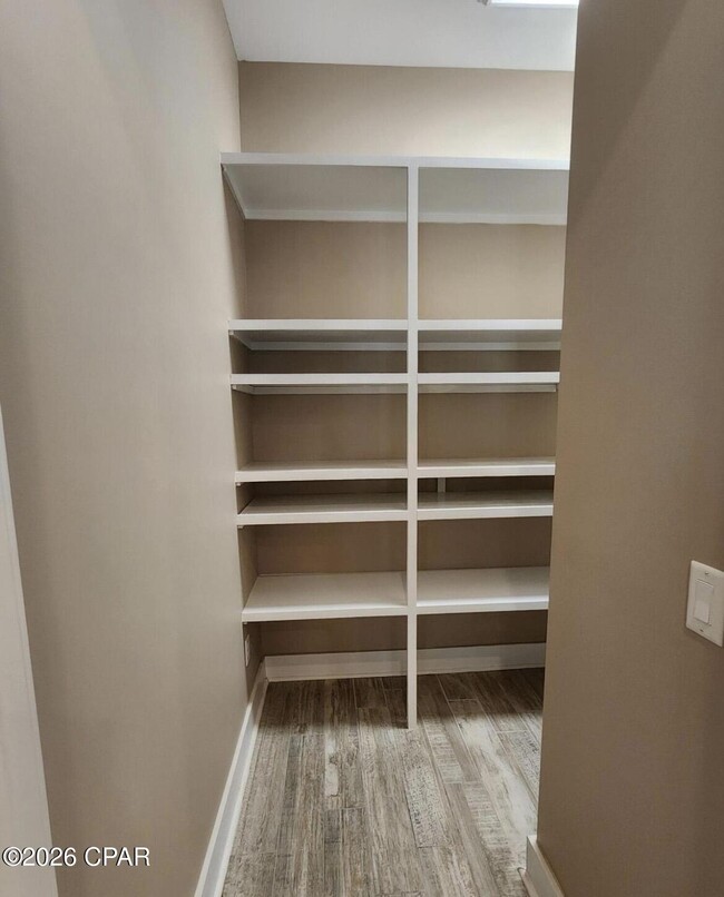 Building Photo - 3816 Mariner Dr