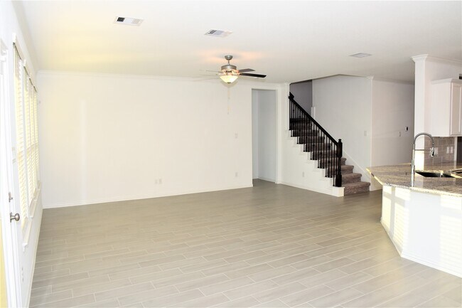 Building Photo - 7510 Monarch Forest Ln