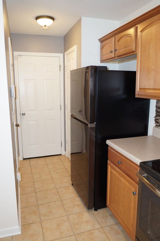 Building Photo - 411 Chatooga Ln