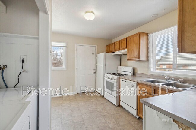 Building Photo - 1127 Xenia St