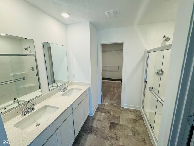 Building Photo - 1103 Marston