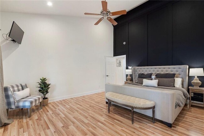 Building Photo - 61 View Point Dr