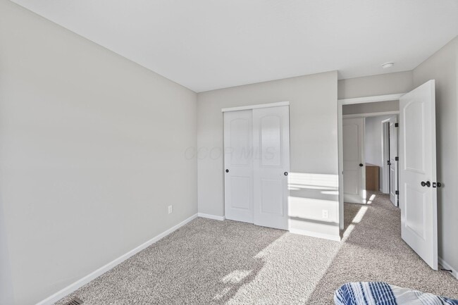 Building Photo - 121 Sienna Glenn Dr