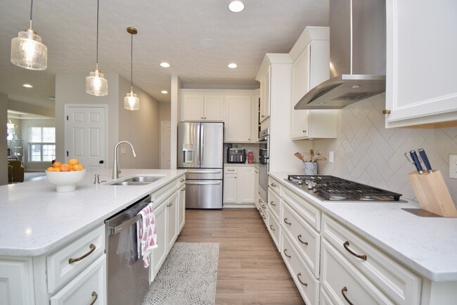 Building Photo - 7164 Glenvalley Dr