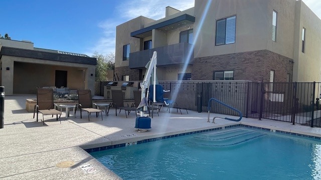 Building Photo - 901 S Smith Rd