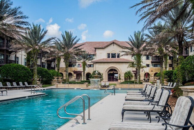 Building Photo - 955 Registry Blvd