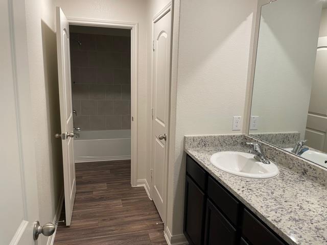 Building Photo - 18741 Speculator Ln