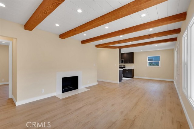 Building Photo - 17024 Sherman Way