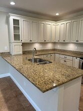 Building Photo - 4412 Vanda Dr