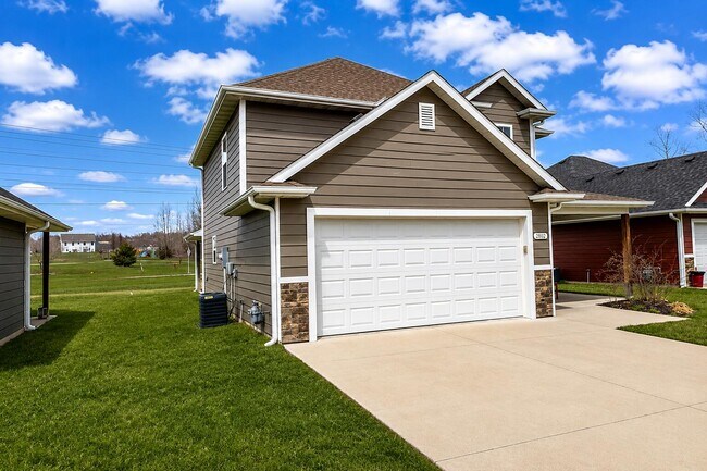 Building Photo - 2807 Amberwood court