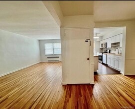 Building Photo - 31-14 71st St
