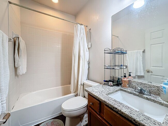 Building Photo - A home built for living well: 4Bedrooms/3Baths sophisticated home in Fells Cove!