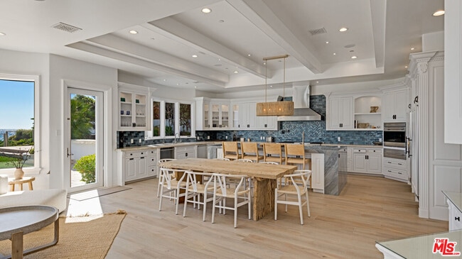 Building Photo - 31272 Broad Beach Rd