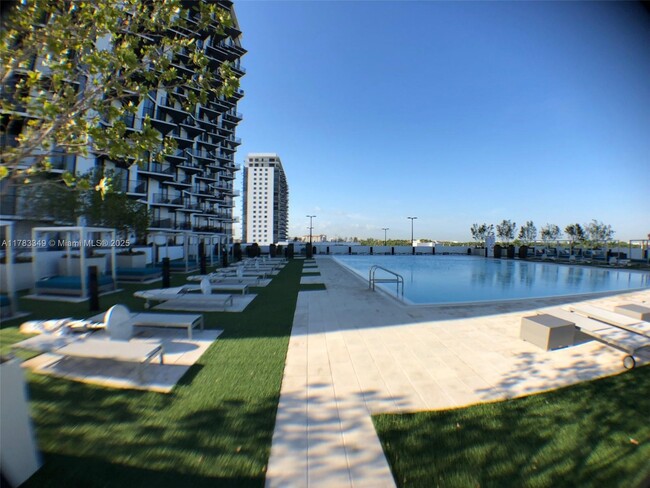 Building Photo - 5300 Paseo Blvd