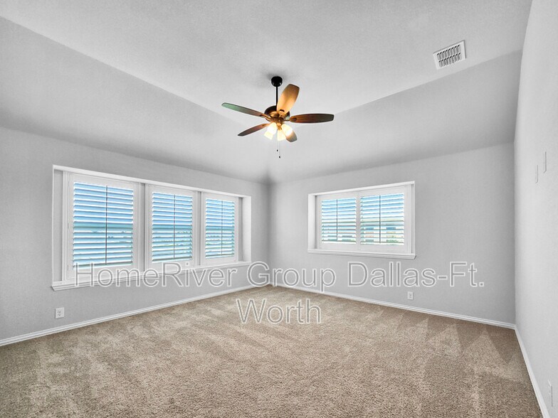 Building Photo - 6317 Dartford Dr