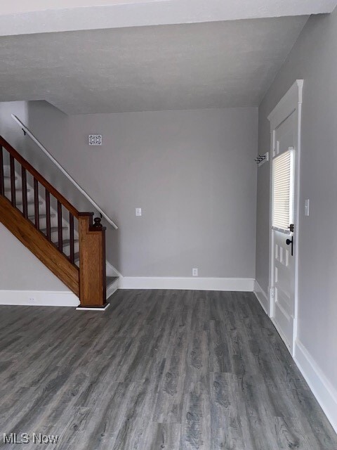 Building Photo - 2156 7th St SW