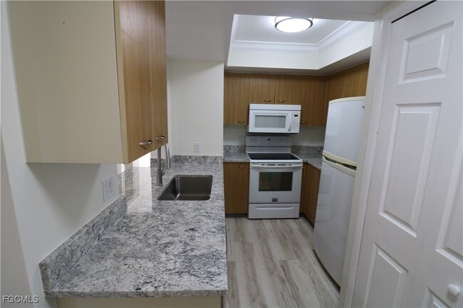 Building Photo - 13264 White Marsh Ln