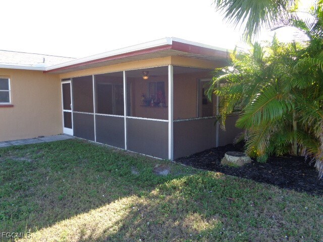 Building Photo - 905 SW 40th Terrace