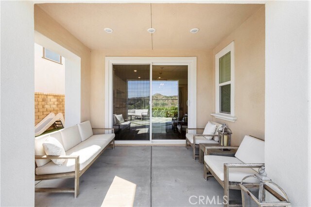 Building Photo - 24151 Paseo del Rancho Dr