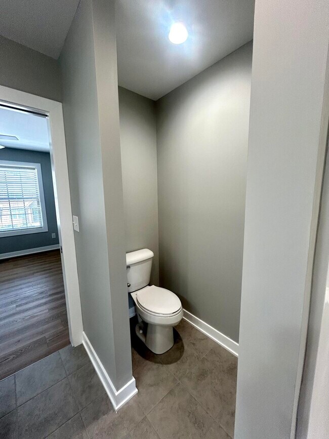 Building Photo - 1611 KY-1247