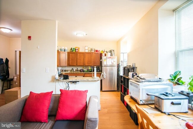 Building Photo - 1501 W Allegheny Ave