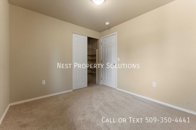 Building Photo - 1613 Pirate Ln