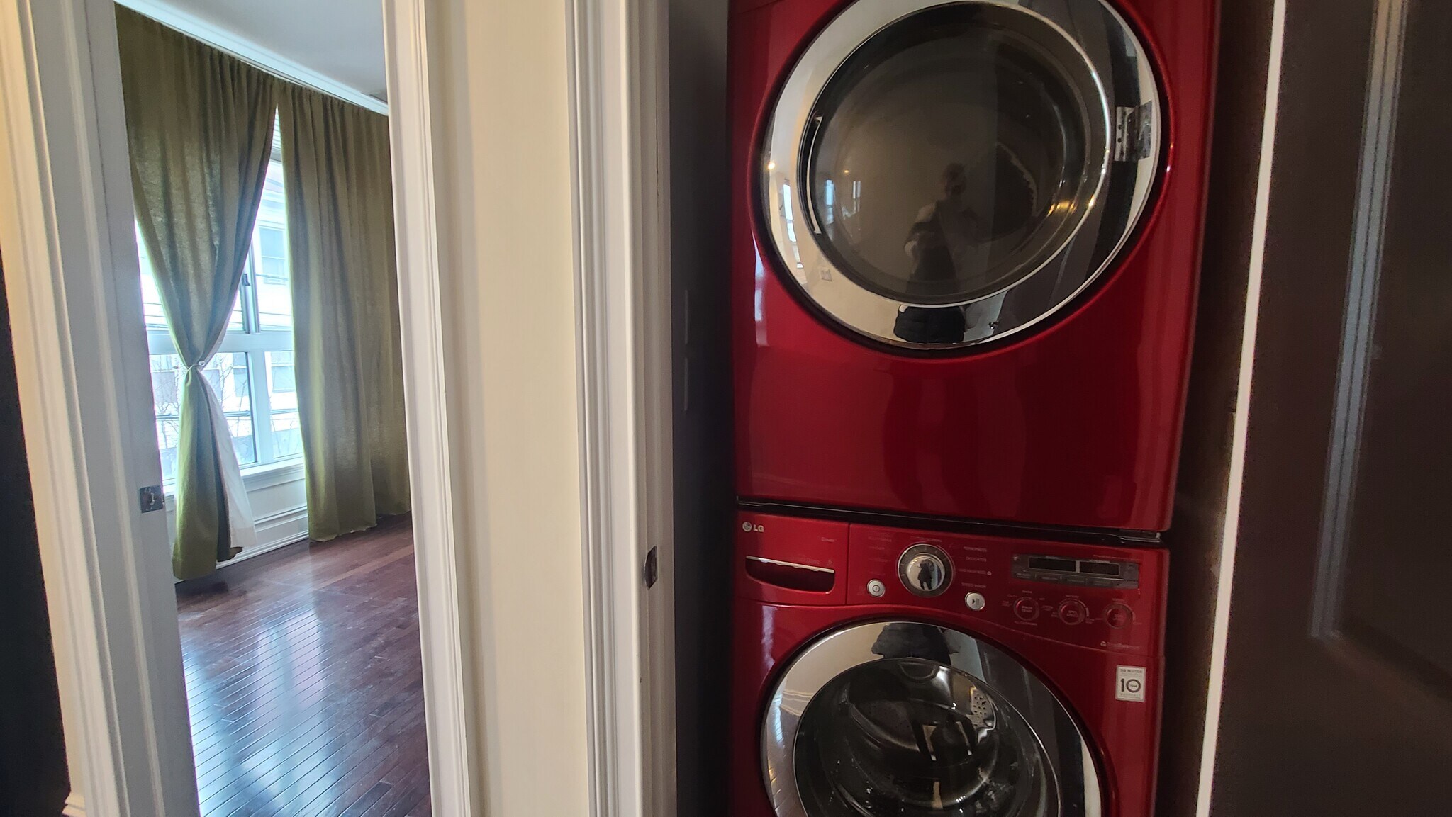 Building Photo - 3121 Central Ave