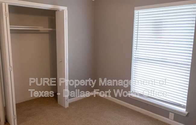 Building Photo - 641 Gallant Fox Dr