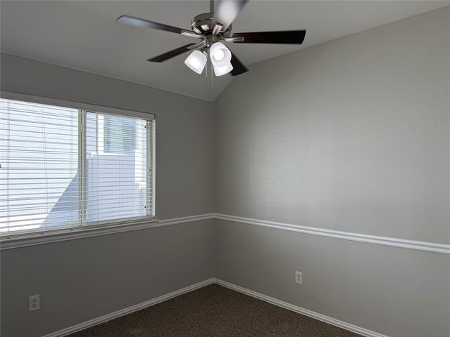 Building Photo - 523 Hilltop Dr