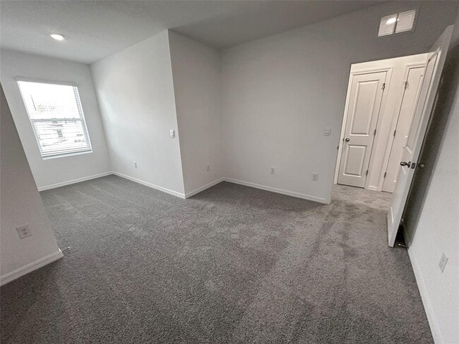 Building Photo - 11450 Crescent Deer Dr