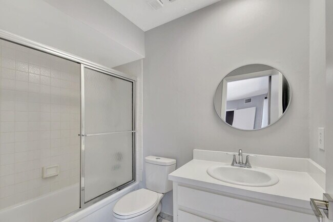 Building Photo - 4185 Turnberry Cir