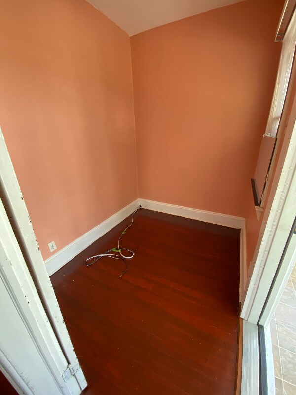 Building Photo - 1122 Willett St