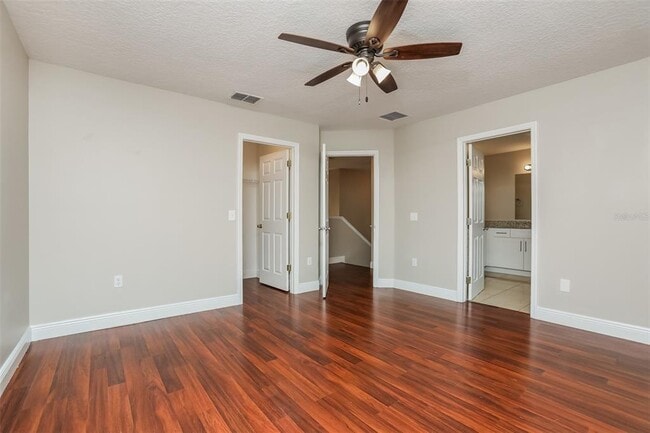 Building Photo - 207 Taranto Way