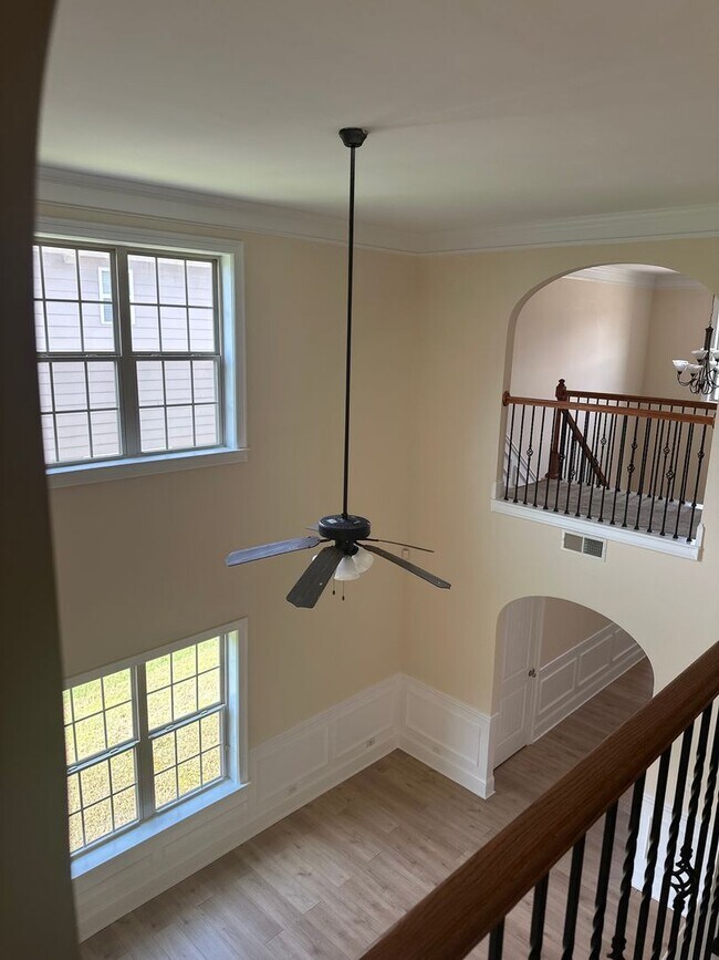 Building Photo - 4 Bedrooms, 3 Bathrooms - Home in Stockbri...