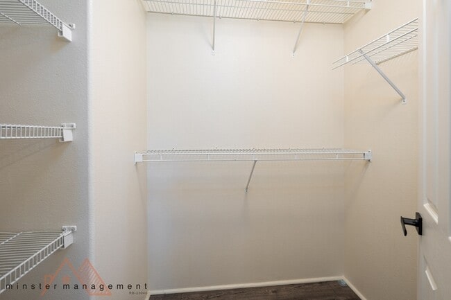 Building Photo - 91-1042 Kaimalie St.