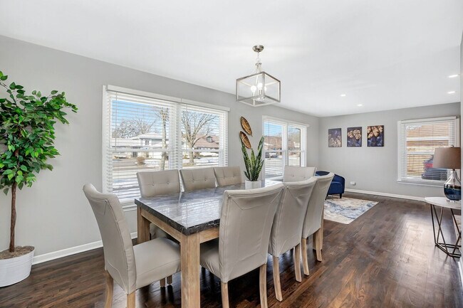 Building Photo - 18101 Marlin Ln