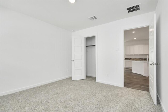 Building Photo - 8519 Swenson Ln