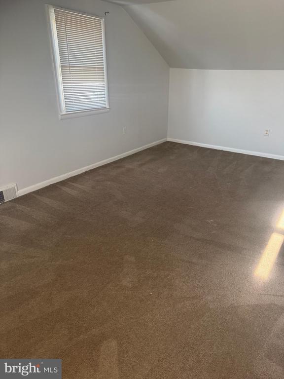 Building Photo - 3531 W 13th St